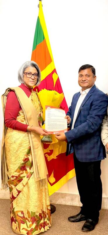 LBWFB founder Divakr Patel meeting with Sri Lanka Governor for invitation at dhamma sthali (1)